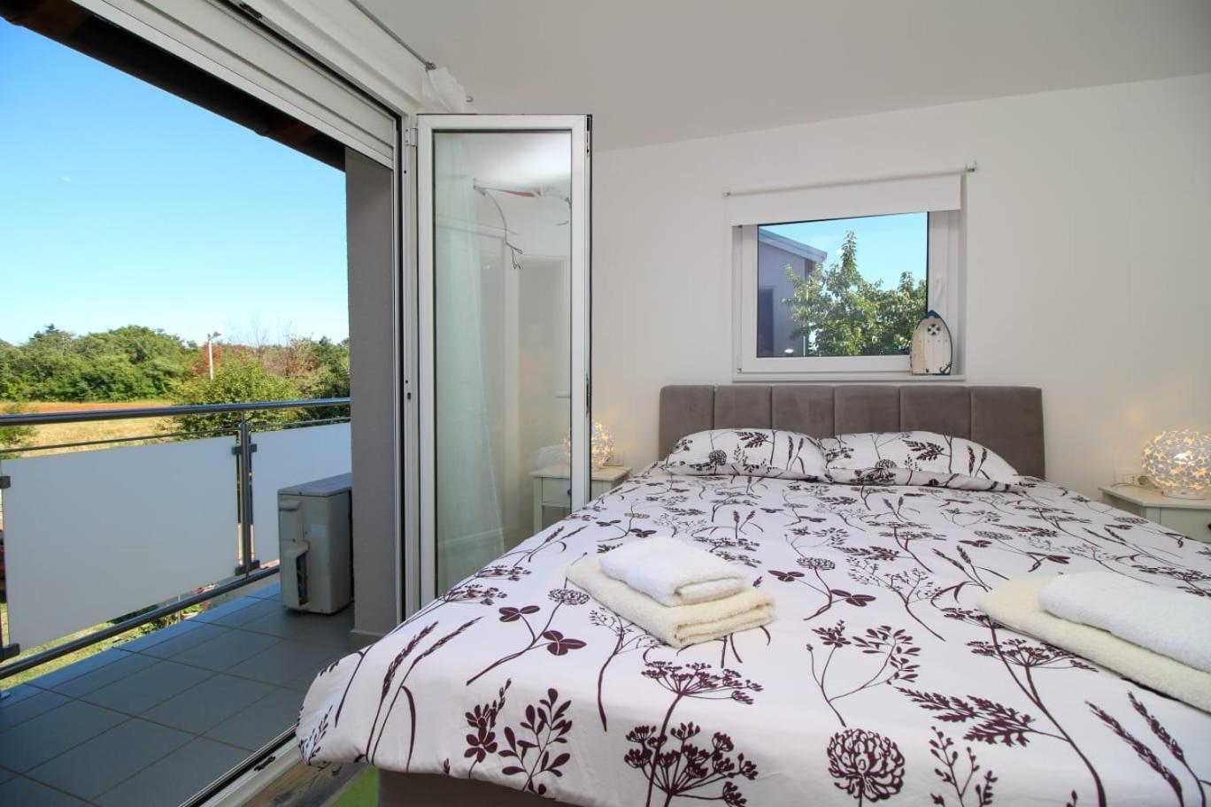 Apartman Nerlovic Porec Exterior photo